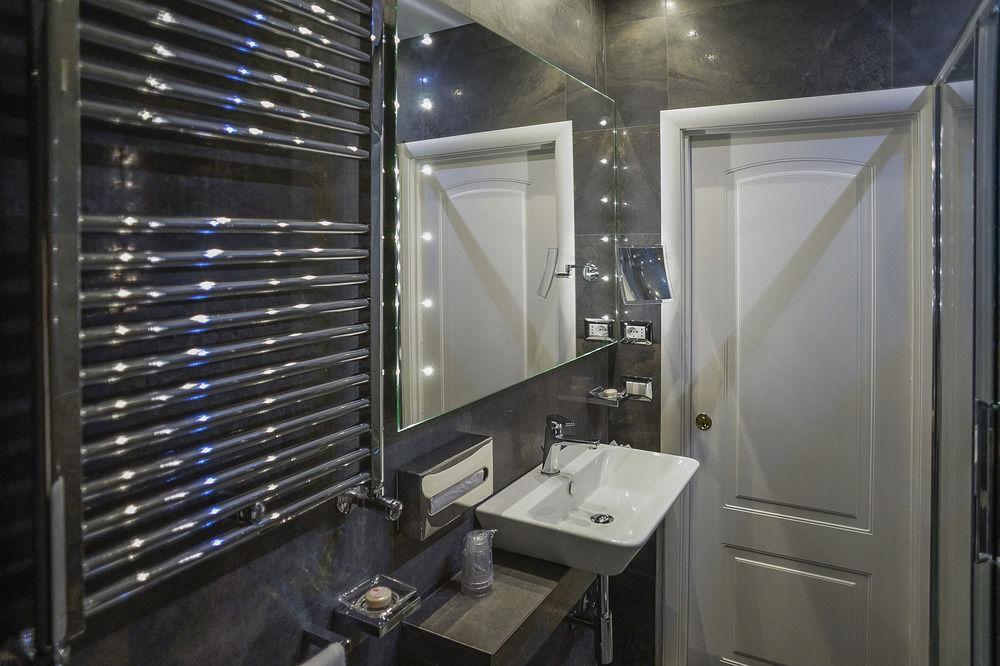 Les Diamants Spanish Steps Suite โรม ภายนอก รูปภาพ