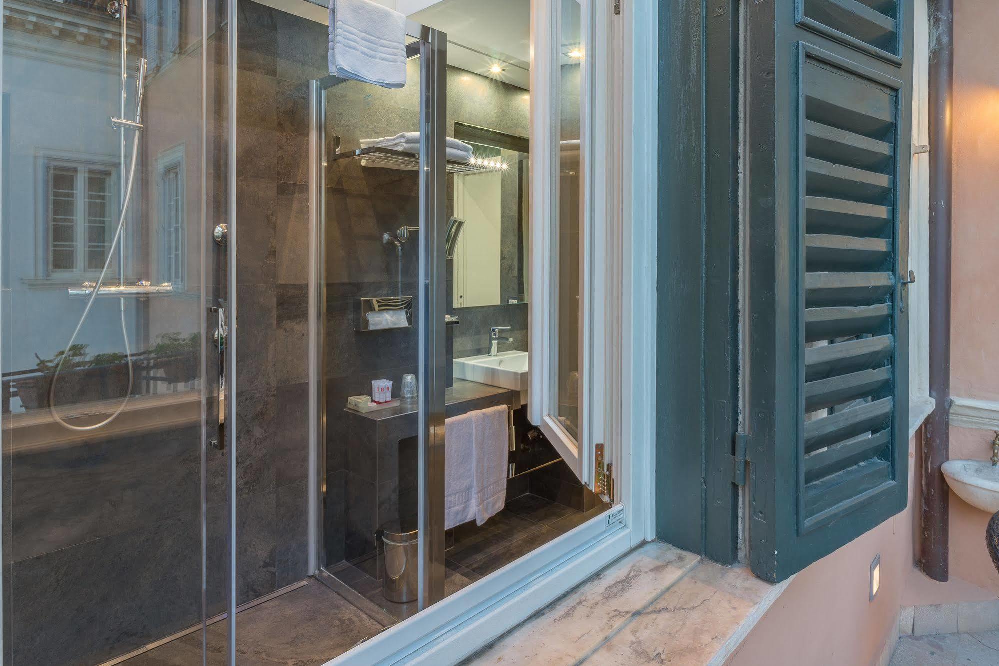 Les Diamants Spanish Steps Suite โรม ภายนอก รูปภาพ